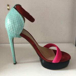 Nicholas Kirkwood Heels!